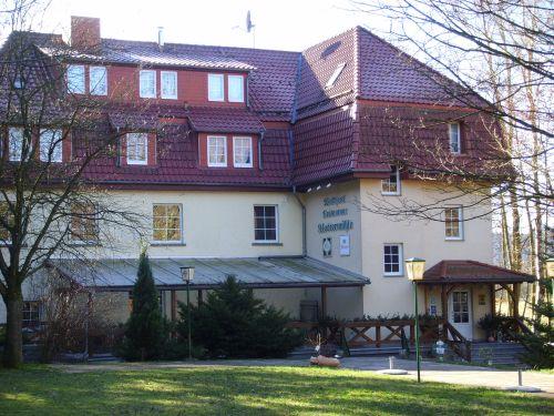 Waldhotel Klostermühle bei Effelder.jpg